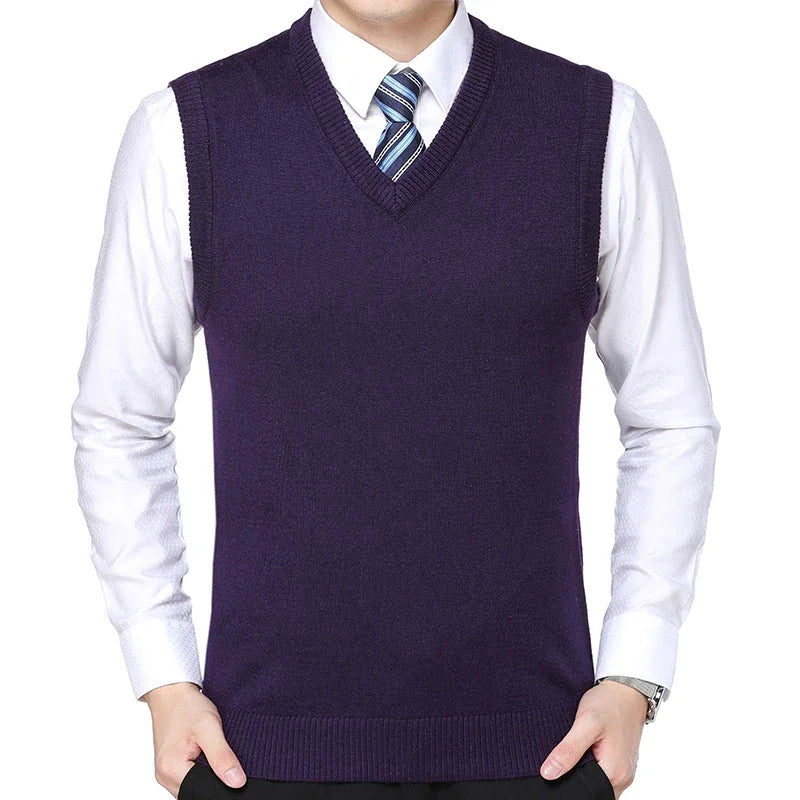 2024 Autumn Winter New Men's Solid Color V-neck Knitted Vest Casual Fashion Warm Sweater Versatile Top