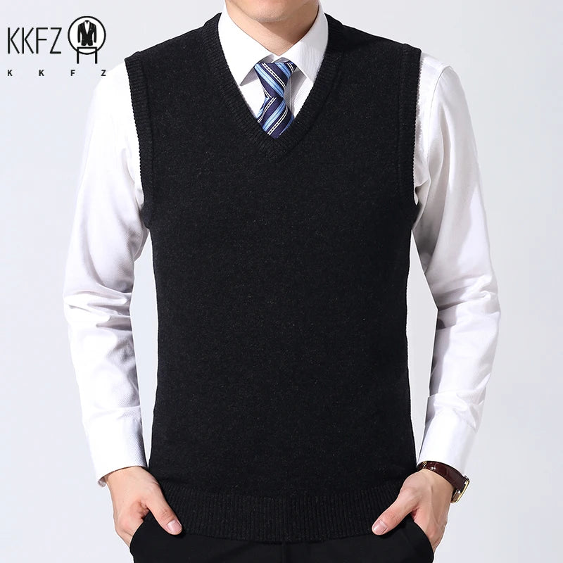 2024 Autumn Winter New Men's Solid Color V-neck Knitted Vest Casual Fashion Warm Sweater Versatile Top